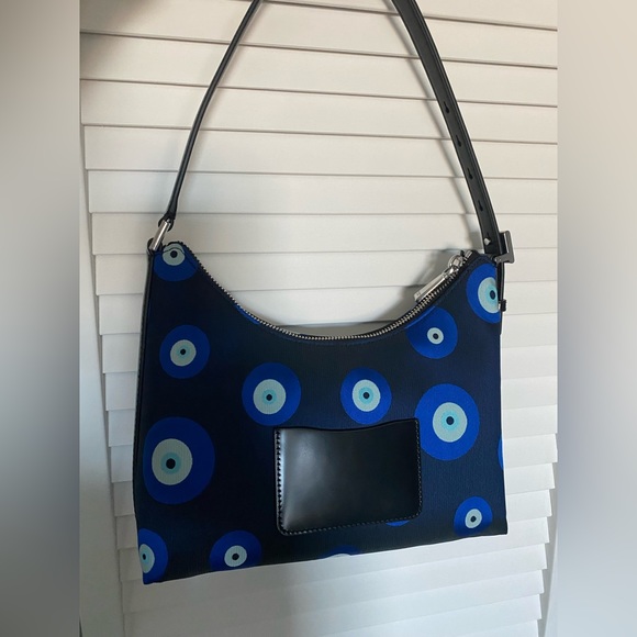 Kate Spade Handbag. - Picture 2 of 11